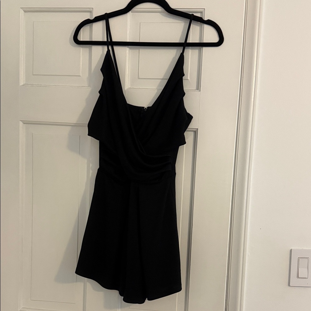 Elegant Black Sleeveless Dress